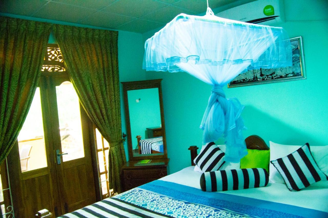 Iduwara Guest Hotel Sigiriya Bagian luar foto
