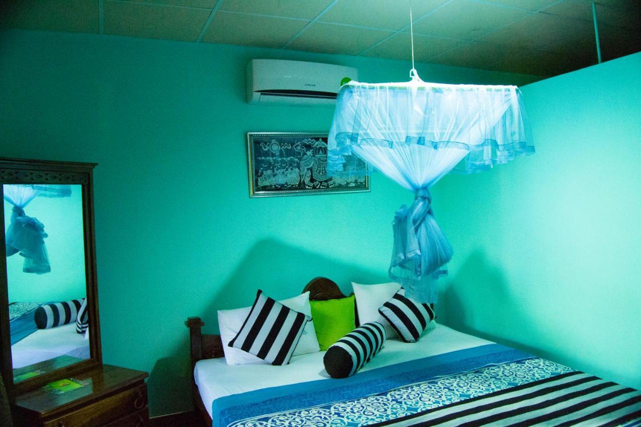 Iduwara Guest Hotel Sigiriya Bagian luar foto