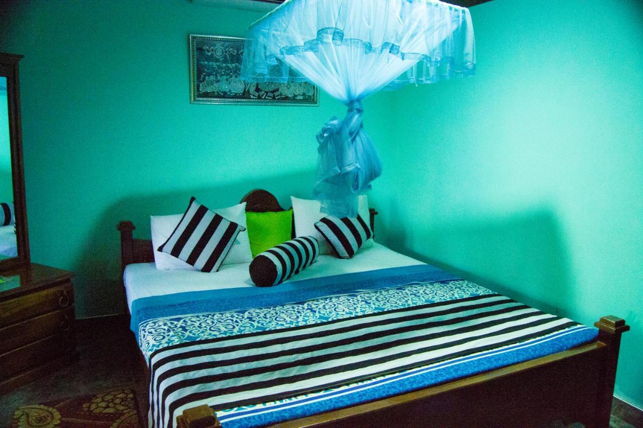 Iduwara Guest Hotel Sigiriya Bagian luar foto